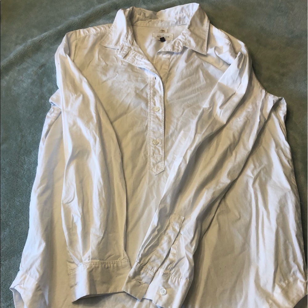 White long sleeve tunic